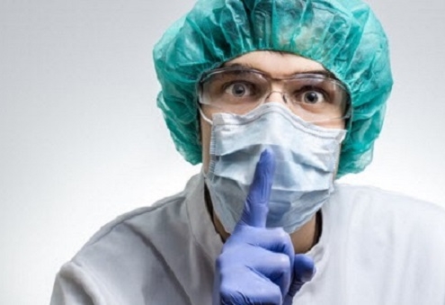 Psst! Arzt - mit Maske