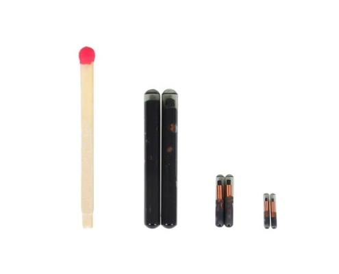 Größenvergleich für Chip-Implantate